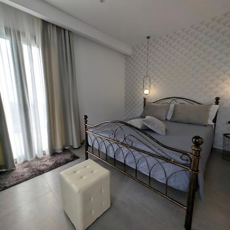 Thea Villas Makrýgialos Dış mekan fotoğraf